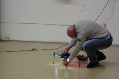 Lietajúce drony odštartovali v prednáškovej miestnosti klubovú činnosť