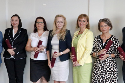 Na Obchodnej fakulte máme nových docentov a profesorku