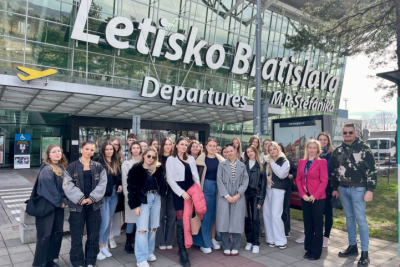 Exkurzia na Letisku M.R. Štefánika v Bratislave pre študentov cestovného ruchu