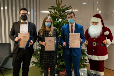 Autori najlepších diplomových prác v oblasti medzinárodného obchodu získali Cenu prof. Petra Baláža