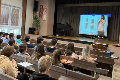 Roadshow po stredných školách v znamení „Magic OF Business“