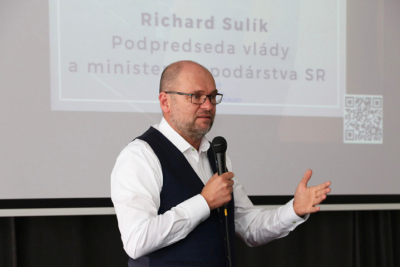 Podpredseda vlády SR a minister hospodárstva Richard Sulík otvorene o energetickej bezpečnosti Slovenska