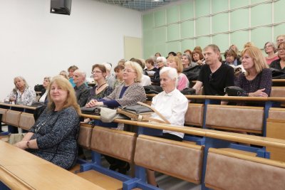 Slávnostná imatrikulácia študentov Univerzity tretieho veku pri Bratislavskej Business School